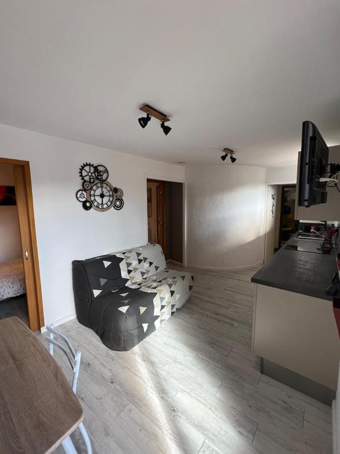 Charmant Appartement Calme Et Lumineux Chateauvieux  Exterior photo