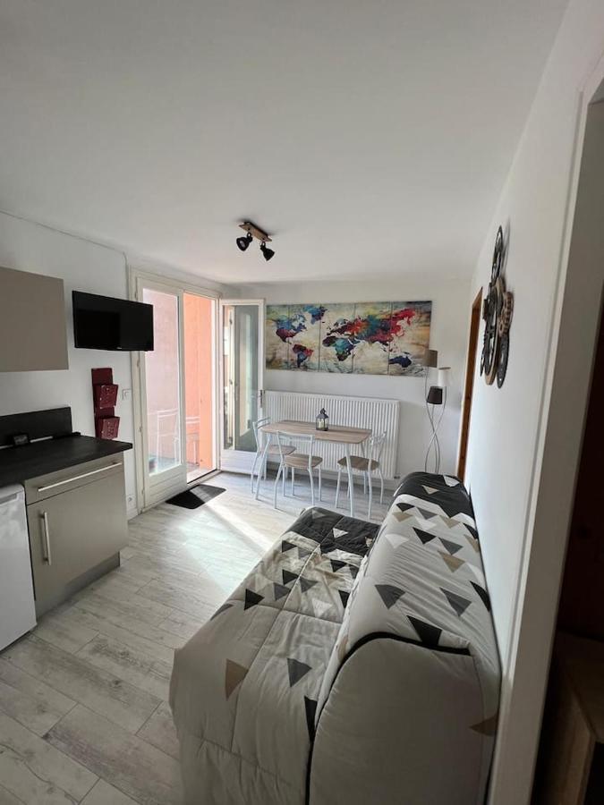 Charmant Appartement Calme Et Lumineux Chateauvieux  Exterior photo
